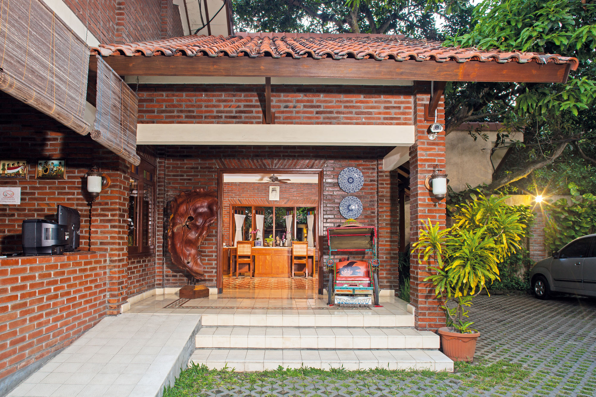 Duta Boutique